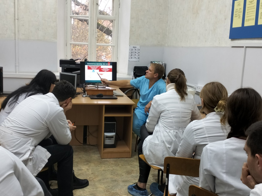 Засідання студентської наукової групи, присвячене проблемі сепсису